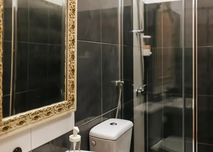 Daniela's Central 201 *